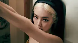 블랙핑크의 고저스 제니 (2020년 여름일기) 4K 배경화면