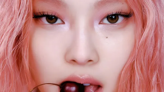 blackpink'in jennie'si (yakin cekim) - mantra album cekimi indir