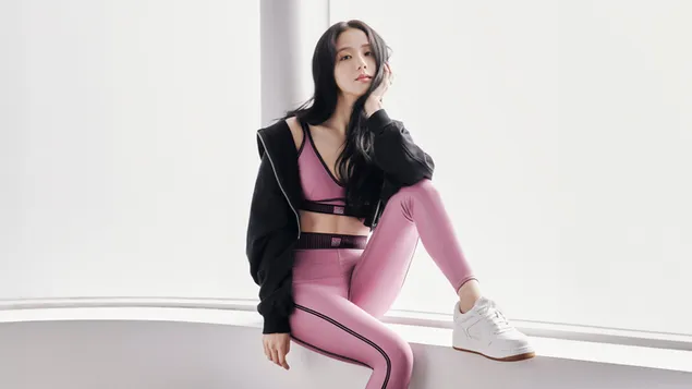 Blackpink 的 Jisoo X Alo Yoga 拍摄 4K 壁纸