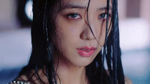 Kim Jisoo של BlackPink ב-M/V 'בנות חולות אהבה' (2020) 4K טפט