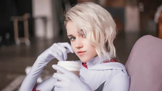 בלונדינית 'גוון' (קוספליי) | Spider-Man: Into The Spider-Verse (סרט) 4K טפט