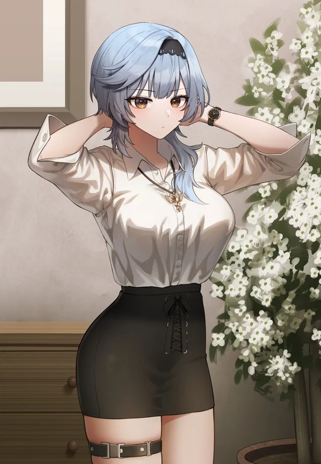 Blauhaariges Anime-Mädchen Eula im kurzen Kleid | Genshin Impact 2K Hintergrundbild