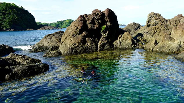 Blaue Lagune in Gigmoto, Catanduanes, Philippinen