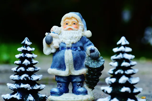 Blue Santa Claus trinket and trees