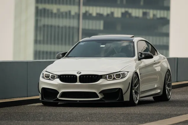 BMW M4 download