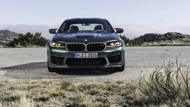 BMW M5 CS 2022 вид спереду завантажити