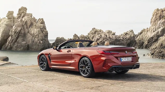 BMW M8 ダウンロード