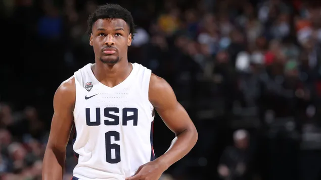 team usayi beuroni jeimseu daunrodeu