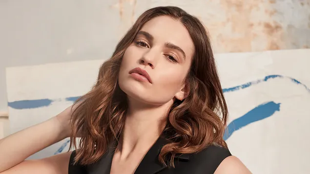 Hình nền Brunette 'Lily James' | Nữ diễn viên người Mỹ 4K
