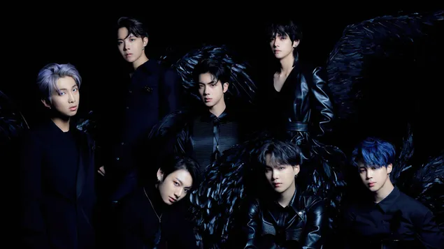 BTS (Bangtan Boys) leden in 'Map of The Soul: 7' MV Photoshoot (2020) 4K achtergrond