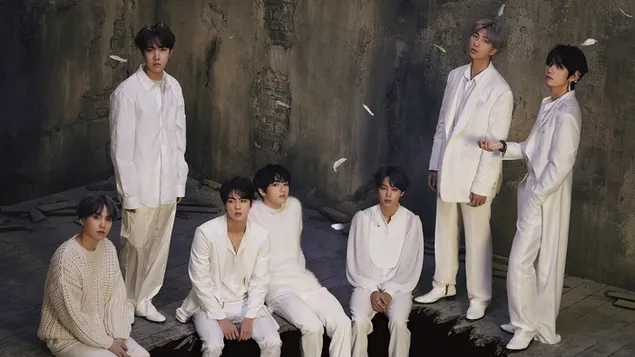 Ahli BTS (Bangtan Boys) dalam 'Map of The Soul: 7' MV Shoot (2020) 4K kertas dinding