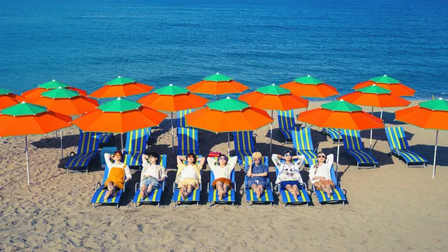 Miembros de BTS en la sesión de fotos de Summer Beach para el MV 'Butter' (2021) 4K fondo de pantalla