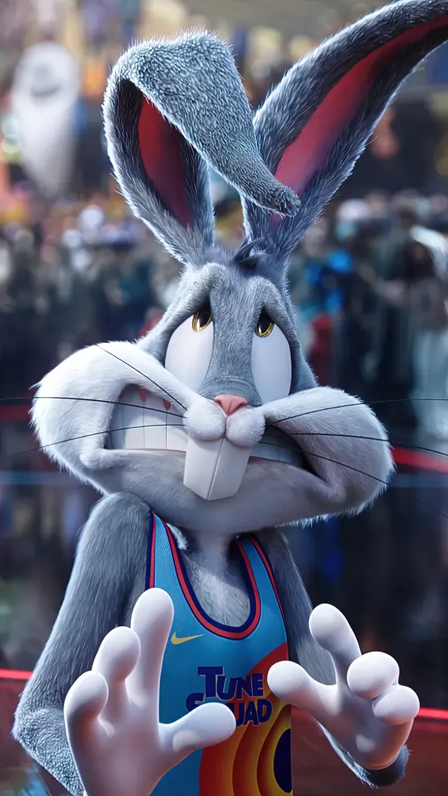 Bugs Bunny trông lo lắng trong chiếc áo đồng phục giữa đám đông tải xuống