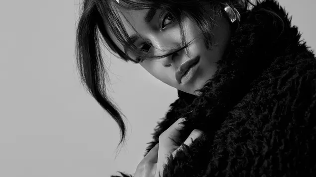 Camila Cabello monochrom 4K Hintergrundbild