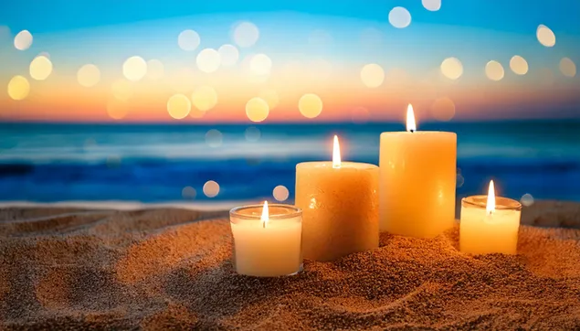 נרות בחוף חול 2K טפט