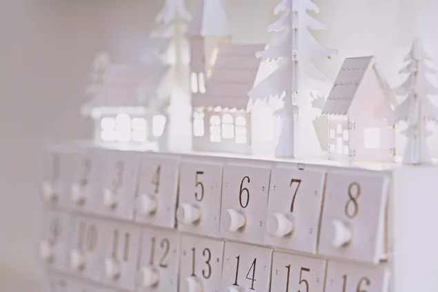 Kersfees wit papier huis kalender aflaai