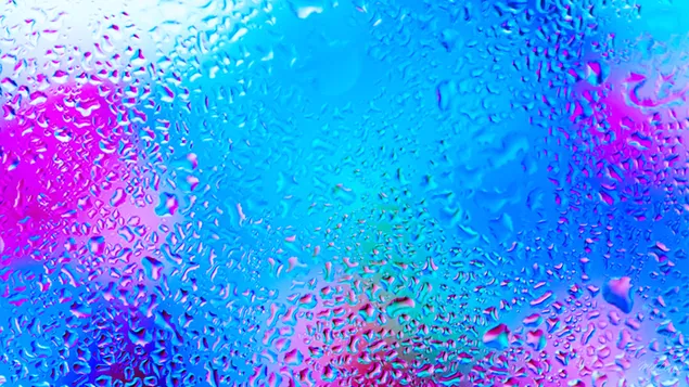 Gota d'aigua de colors baixada