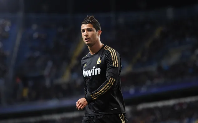 Cristiano Ronaldo - CR7 baixada