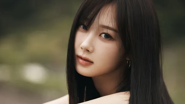 la graziosa 'giselle' di aespa | servizio fotografico del video musicale di 'live my life' scarica