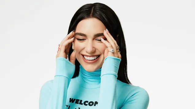 Die süße Sängerin 'Dua Lipa' bei einem Billboard-Fotoshooting