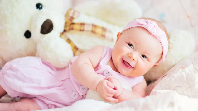 かわいい笑顔の赤ちゃん 4K 壁紙