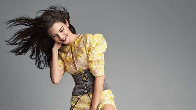 Cute Smiling Celeb 'Kendall Jenner' - American Model