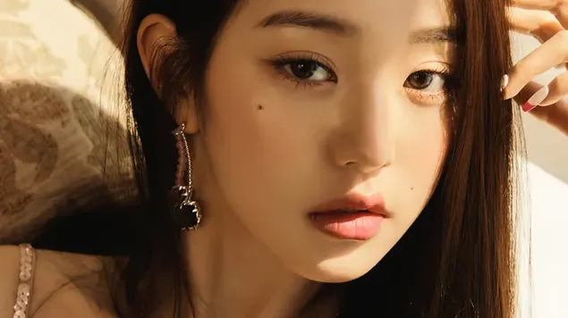 Páipéar balla Gleoite 'Wonyoung' ó IVE - 'Love Dive' Album Photoshoot4K