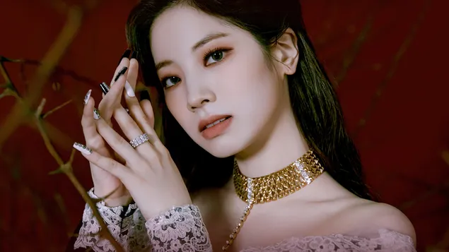 dahyun im mv-shooting ,,cry for me'' (2020) von twice (k-pop-band) herunterladen
