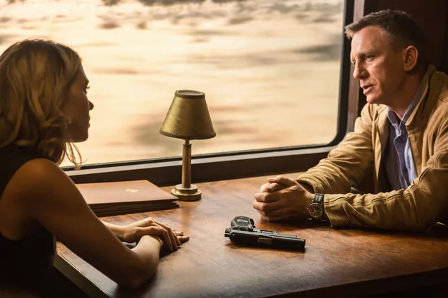 다니엘 크레이그 스펙터 모로코 4K 배경화면