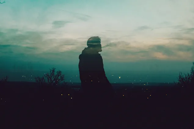 Taustakuva Pimeä ilta ja tyyni taivas 4K