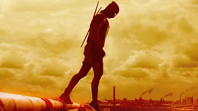 Dedpūla aiz mākoņainās pilsētas 4K fona tapete