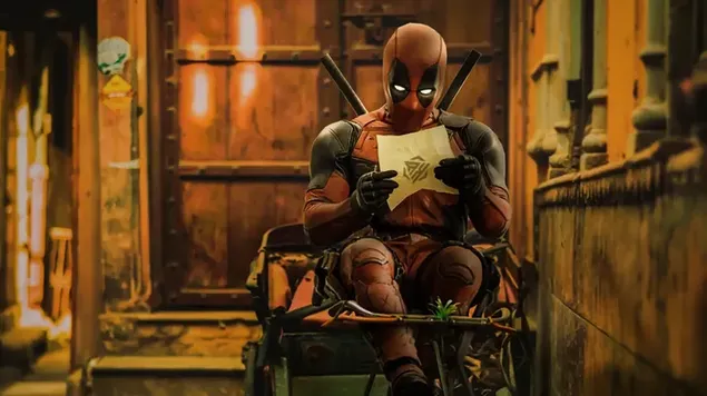 dedpul sidit na trolleybuse i chto-to smotrit skachat'