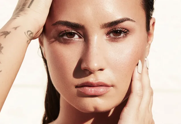Demi Lovato (primer plano de la cara) | Sesión de fotos de fábulas