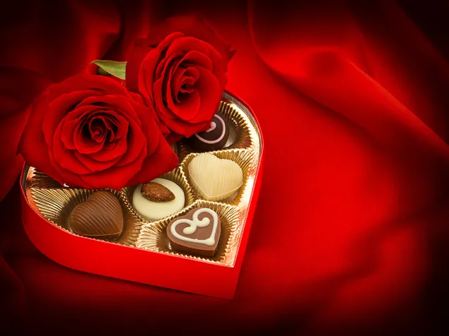 Día de San Valentín - caja de bombones y rosas