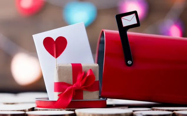 Día de San Valentín - Carta y regalo en el buzón
