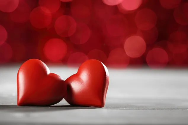 Día de San Valentín - pares de corazones rojos