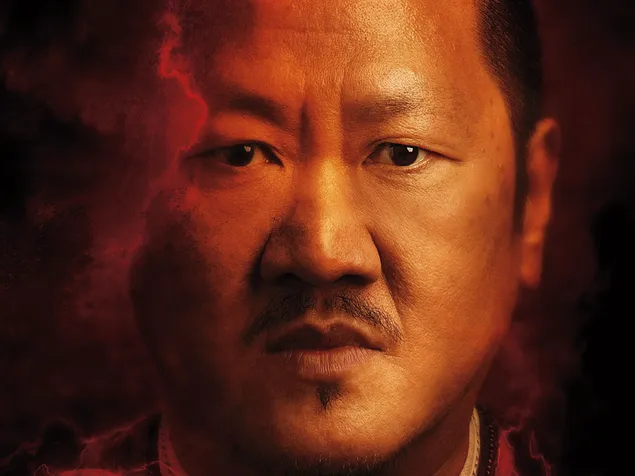疯狂多元宇宙中的奇异博士 - Benedict Wong 2K 壁纸