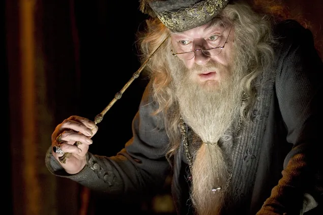 Taustpilt Dumbledore on sügaval mõttes 2K