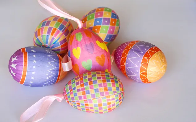 velikonocni darkove vajicko stahnout