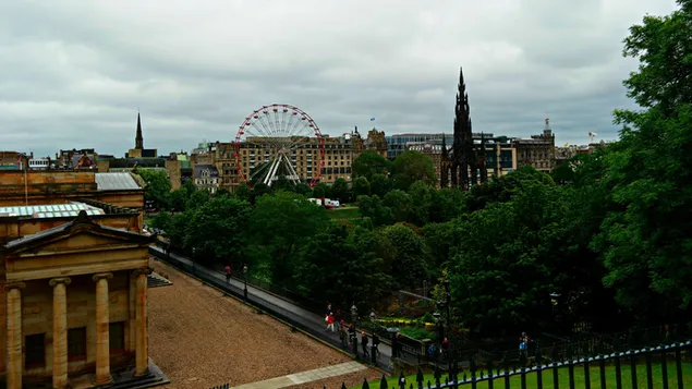 Páipéar balla Páirc Dhún Éideann i lár na cathrach4K