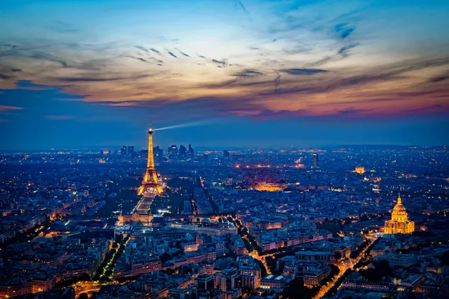 Eiffelturm, Stadt bei Nacht