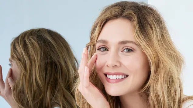 Páipéar balla Elizabeth Olsen - Missha Feachtas Shoot4K