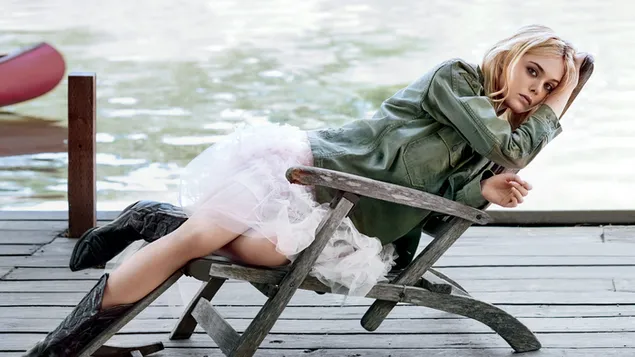 elle fanning | blonde american actress download