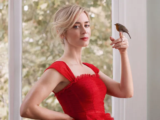 ,,emily blunt'' ,,harpers bazaar'' fotosesijoje atsisiusti