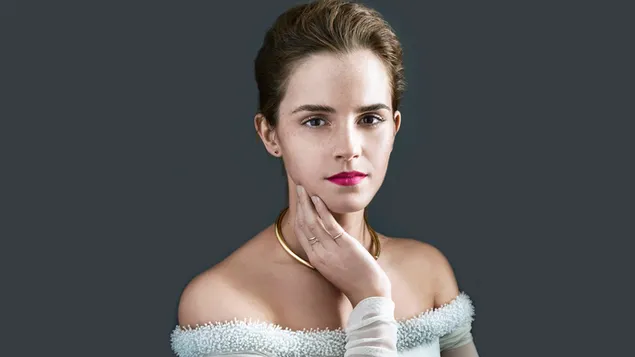 Emma Watson con vestido blanco