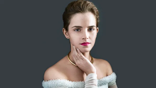 Emma Watson trong bộ váy trắng tải xuống