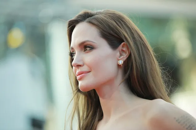 Entzückende 'Angelina Jolie' | US-amerikanische Schauspielerin herunterladen