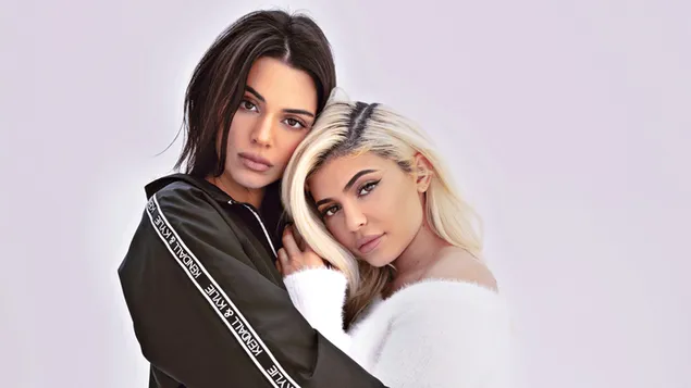 Berühmte Models Schwester Kylie und Kendall Jenner 4K Hintergrundbild