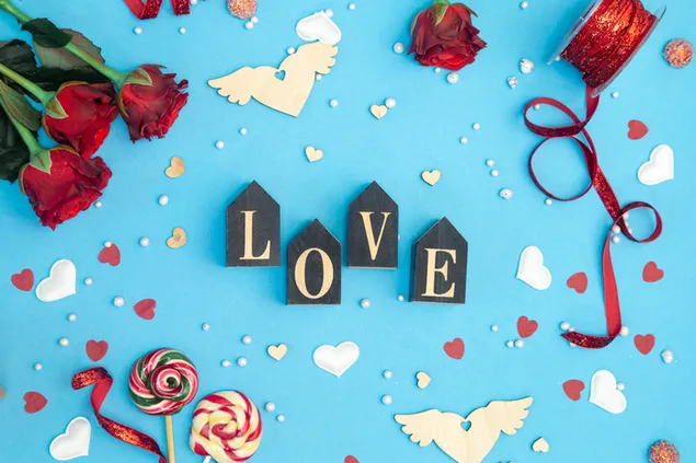 14 בפברואר יום האהבה ורדים אדומים וכיתוב "אהבה". 4K טפט