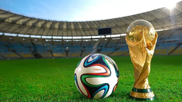 Copa del mundo de la fifa con balón de fútbol en campo verde en el estadio 2K fondo de pantalla